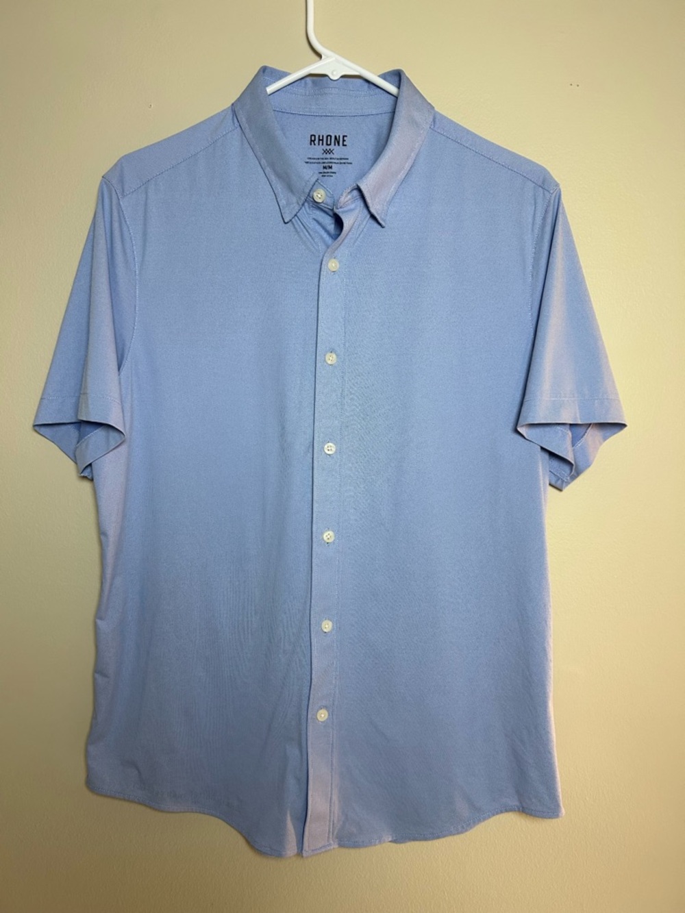 RHONE Men's Sky Blue Short Sleeve Button-Down Shirt